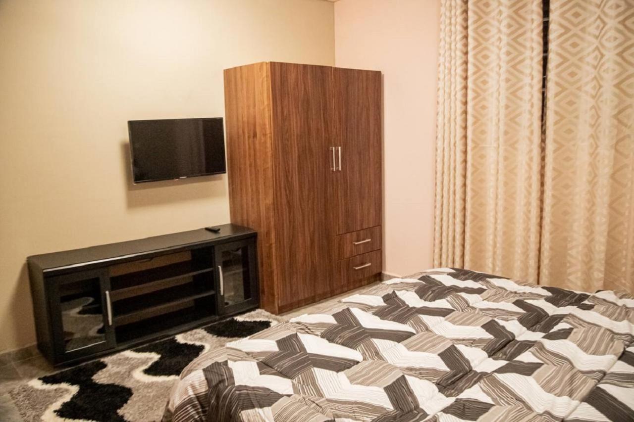 Bays Boutique Apartment 아크라 외부 사진