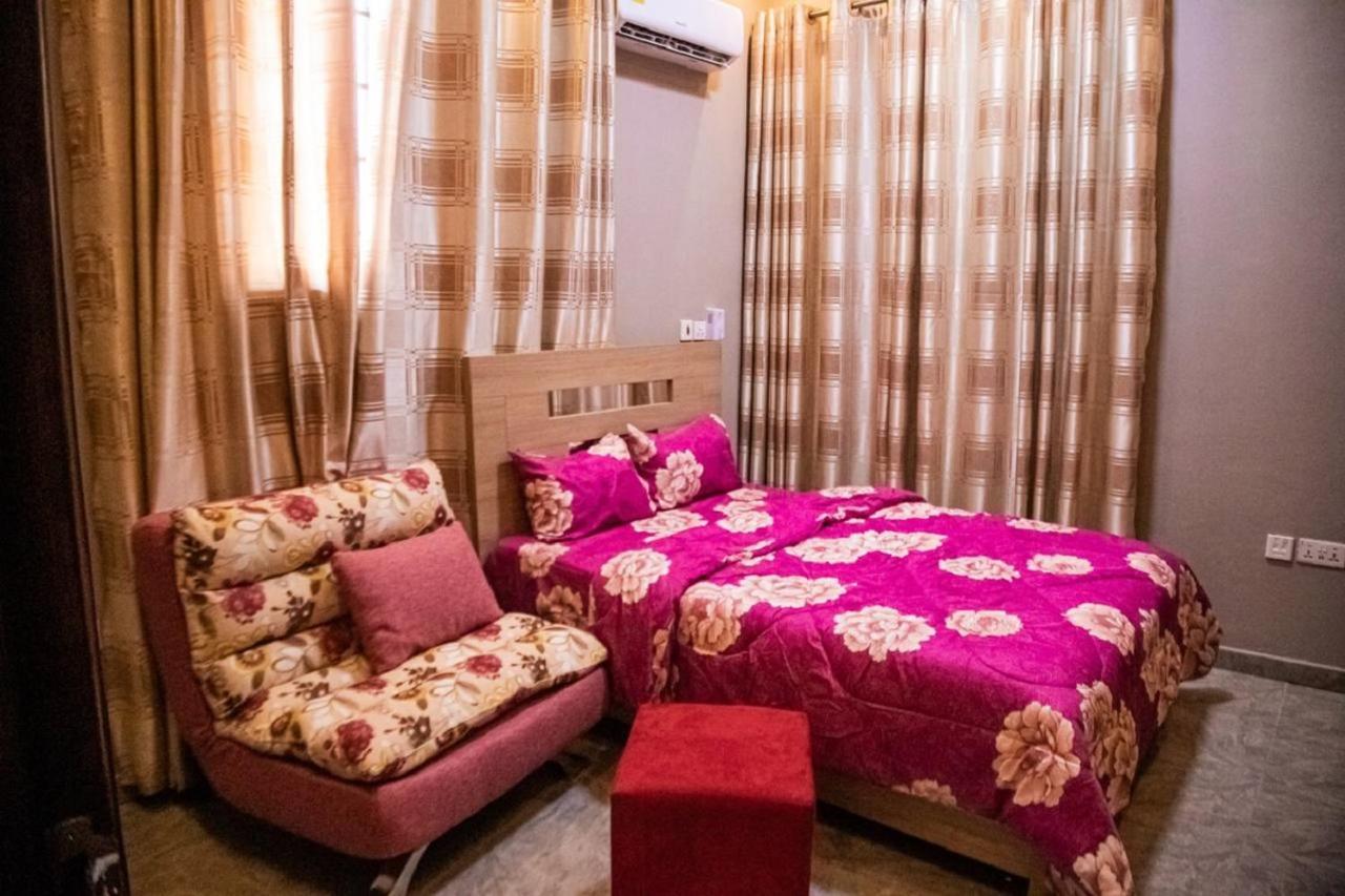 Bays Boutique Apartment 아크라 외부 사진