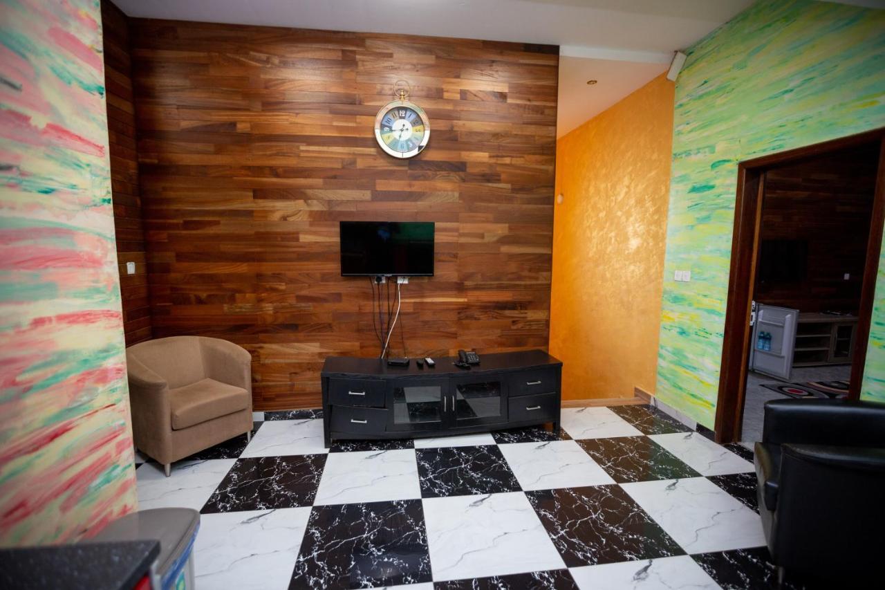 Bays Boutique Apartment 아크라 외부 사진