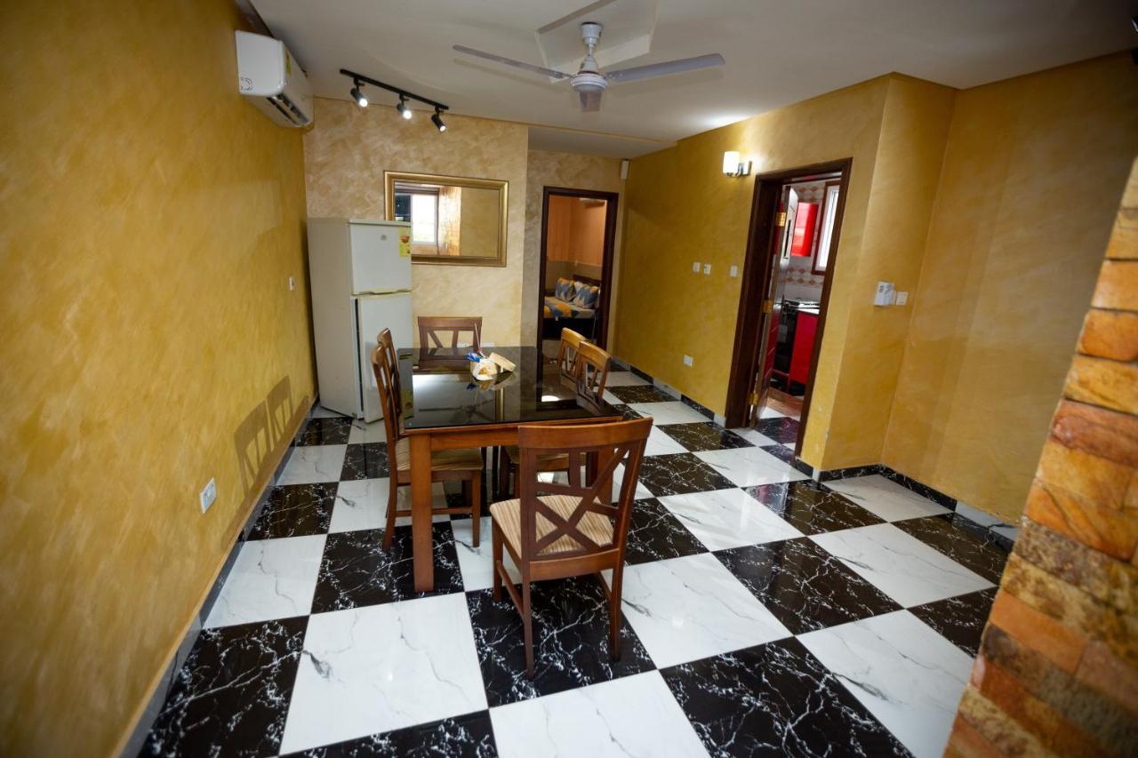 Bays Boutique Apartment 아크라 외부 사진