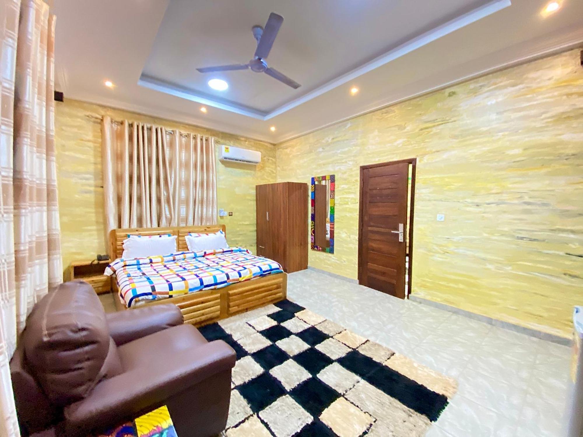 Bays Boutique Apartment 아크라 외부 사진