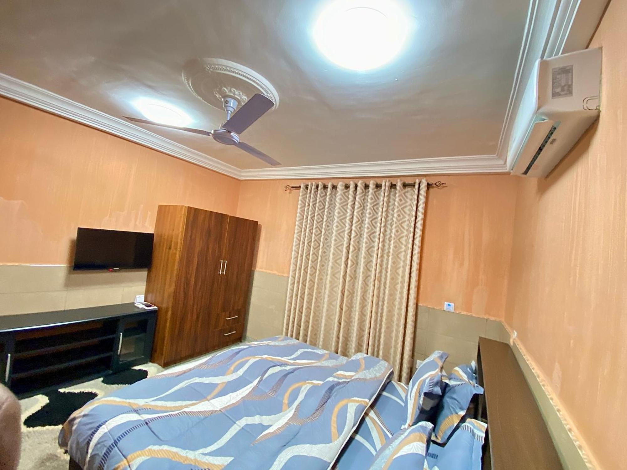 Bays Boutique Apartment 아크라 외부 사진