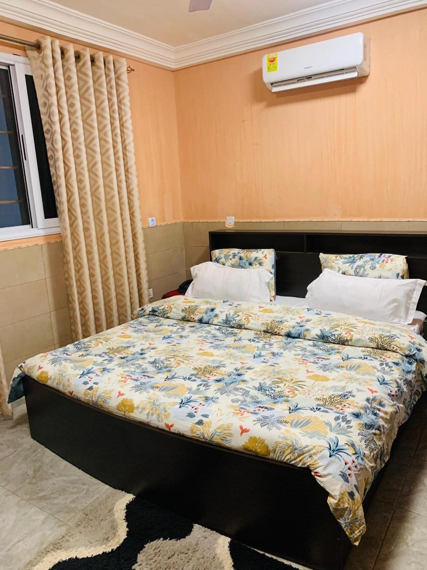 Bays Boutique Apartment 아크라 외부 사진